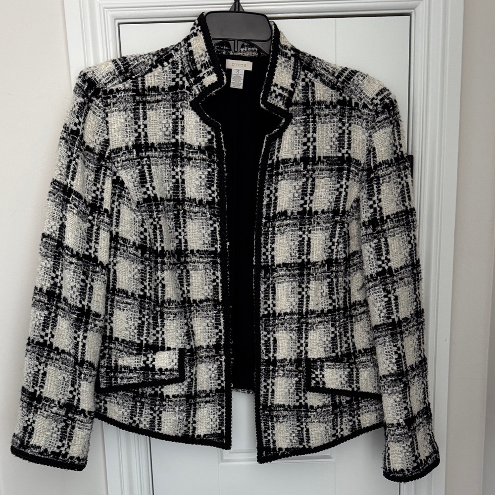 Chico’s Women's Black and White Tweed Jacket size 3